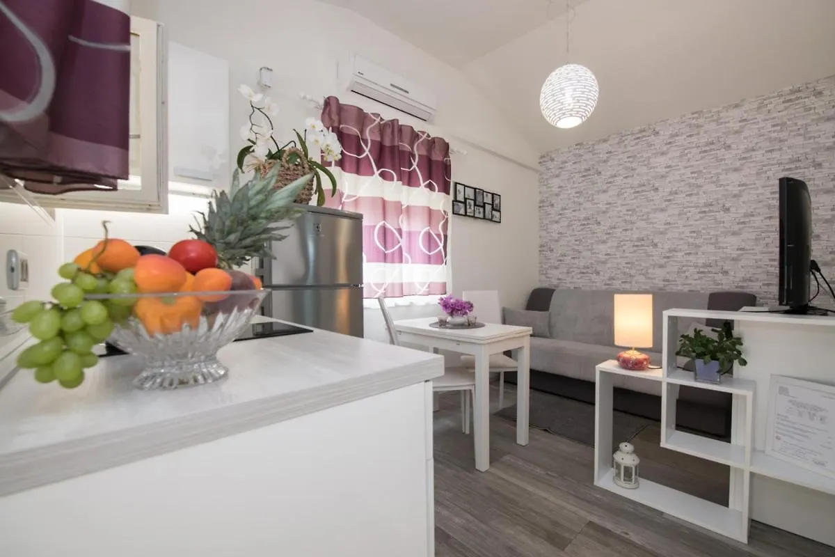 Apartments Ana Opatija