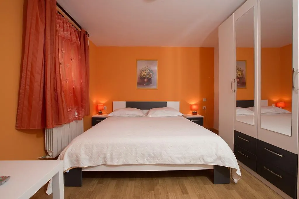 Apartments Ana Opatija