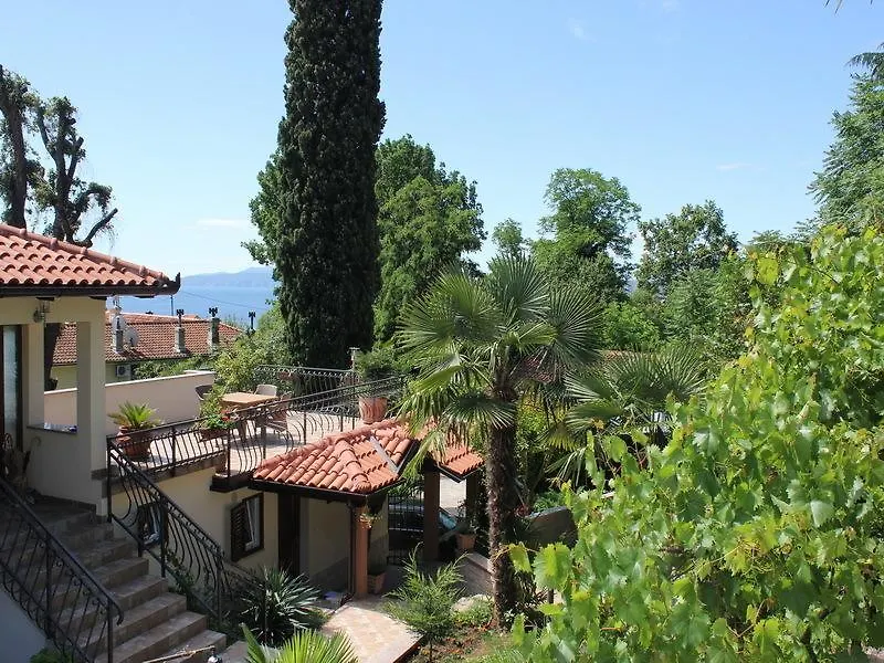 Apartments Ana Opatija